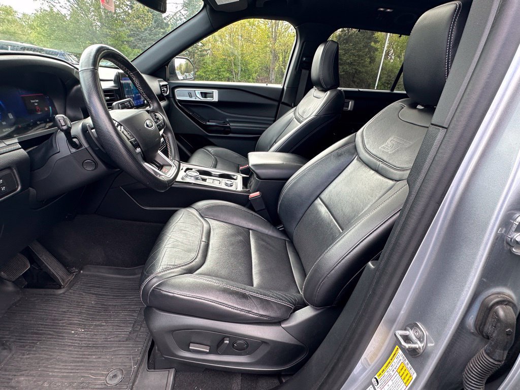 Used 2021 Ford Explorer ST w/ Equipment Group 401A AWD/4WD image 14
