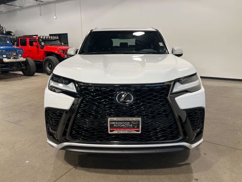 Used 2024 Lexus LX 600 F Sport AWD/4WD image 8