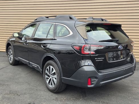 Used 2022 Subaru Outback image 4