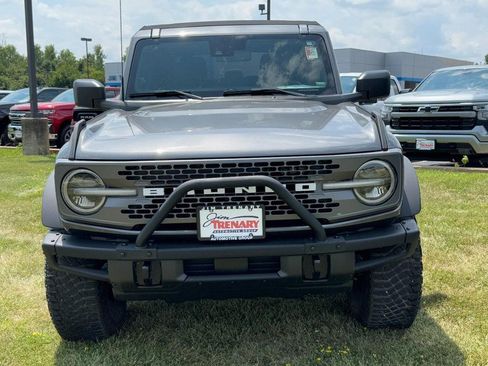 Used 2024 Ford Bronco Badlands w/ Sasquatch Package AWD/4WD image 9