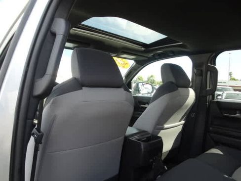 Used 2024 Toyota Tacoma TRD Sport w/ TRD Sport Upgrade Package image 22