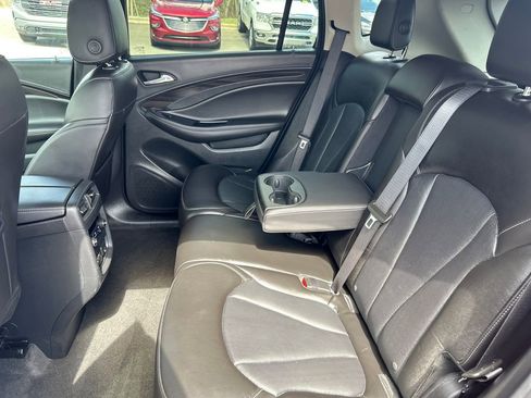 Used 2020 Buick Envision Essence FWD image 13