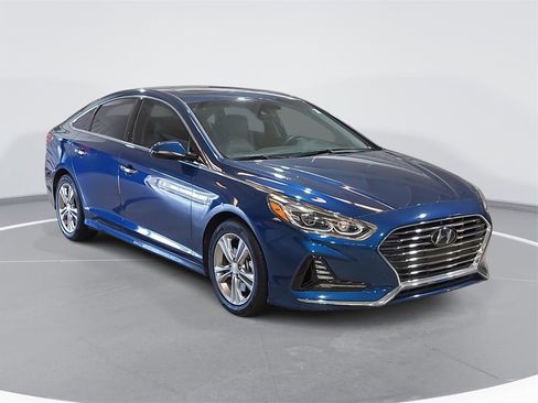 Used 2018 Hyundai Sonata Limited w/ Limited Ultimate Package 03 image 3