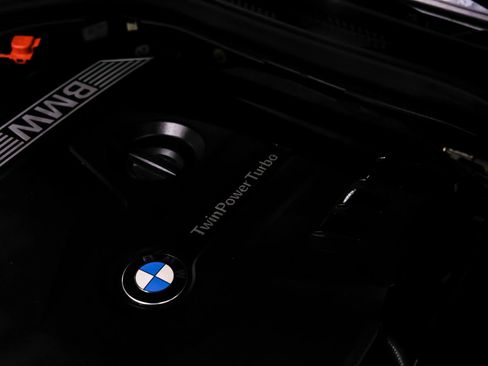 Used 2018 BMW 530i w/ Premium Package RWD image 64