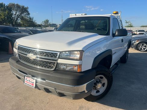 Used 2005 Chevrolet Silverado 2500 W/T image 37