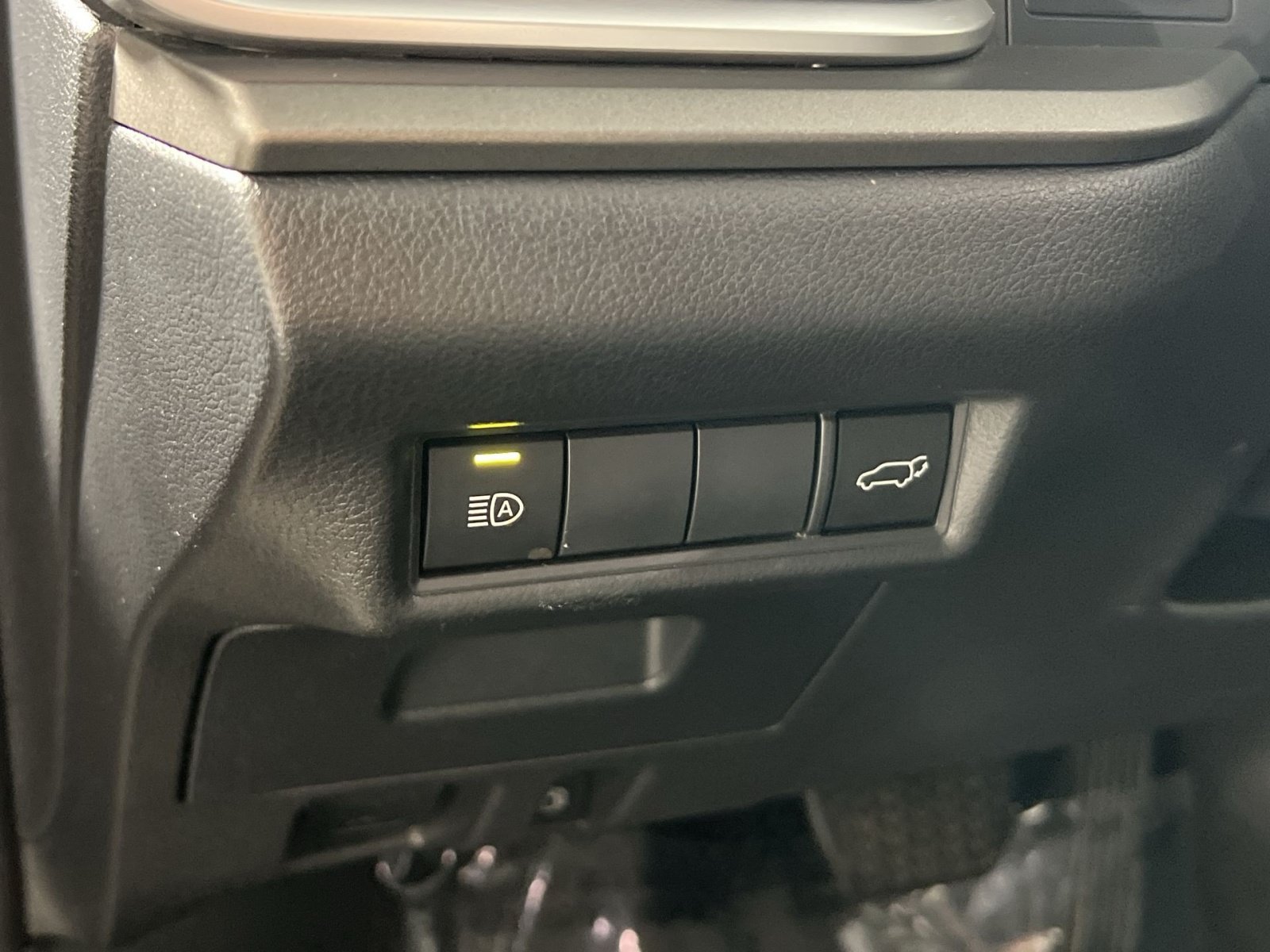 Used 2024 Toyota Grand Highlander AWD image 32