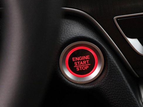 Used 2018 Honda Accord LX image 14