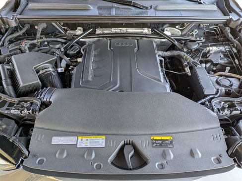 New 2025 Audi Q5 Premium Plus image 12