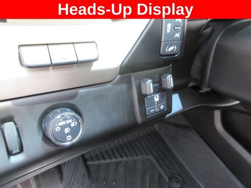 Used 2019 GMC Yukon XL Denali w/ Open Road Package RWD image 35