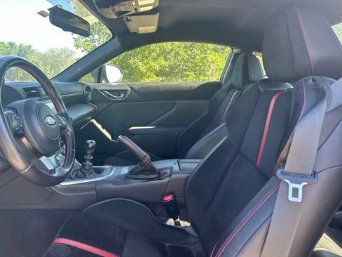 Used 2022 Subaru BRZ Limited RWD image 11