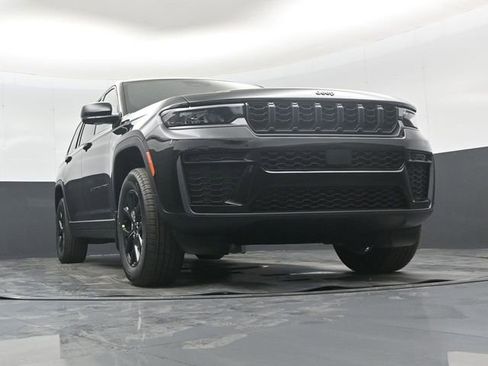 New 2026 Jeep Grand Cherokee L 4WD image 48