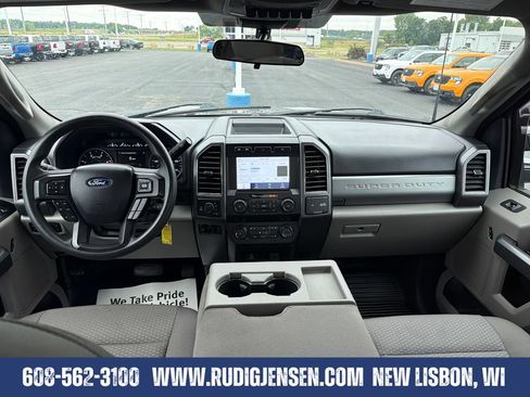 Used 2022 Ford F250 XLT w/ XLT Value Package AWD/4WD image 12