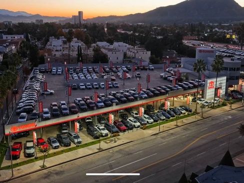 Certified 2024 Toyota Camry SE w/ Cold Weather Package image 26