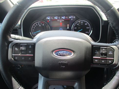 Used 2022 Ford F150 XLT w/ Equipment Group 302A High RWD image 19