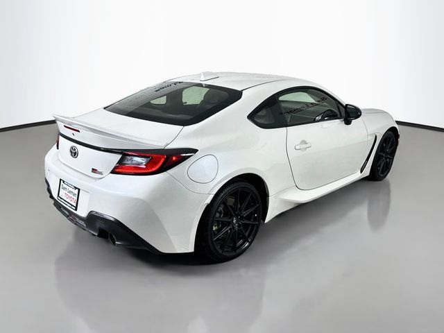 Used 2025 Toyota GR86 Premium w/ ALL Weather Mat Package (TMS) RWD image 7