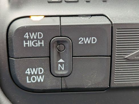 New 2024 RAM 2500 Limited AWD/4WD image 26