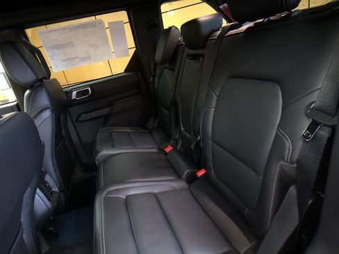 New 2026 Ford Bronco Outer Banks AWD/4WD image 21