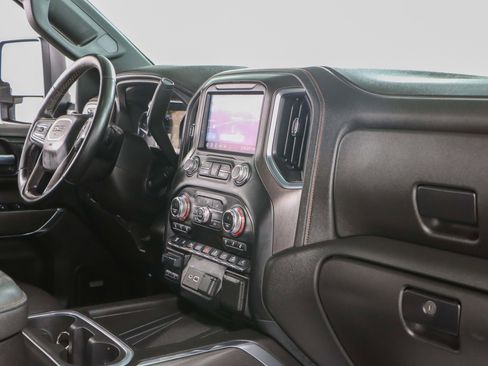 Used 2023 GMC Sierra 2500 AT4 w/ AT4 Premium Plus Package image 31