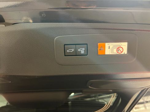 Used 2026 Lexus GX 550 w/ Cold Area Package AWD/4WD image 37