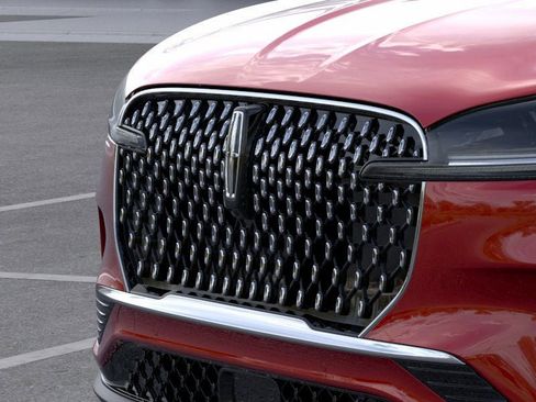 New 2026 Lincoln Aviator AWD image 17