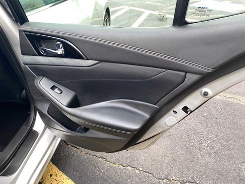 Used 2016 Nissan Maxima 3.5 SL FWD image 35