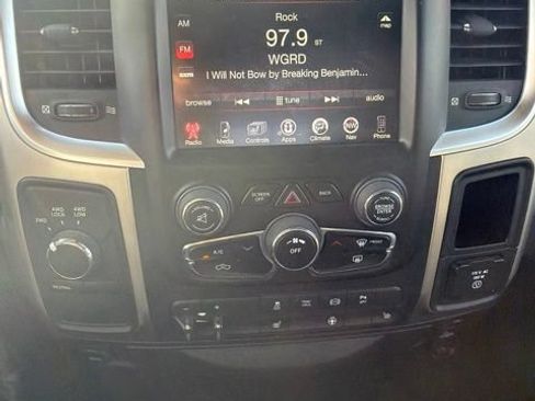 Used 2015 RAM 2500 Big Horn AWD/4WD image 16