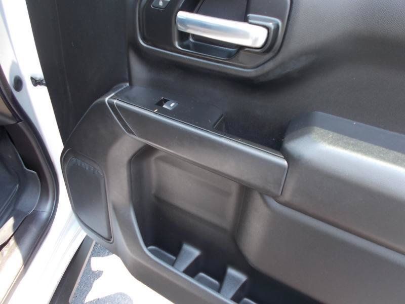 Used 2021 Chevrolet Silverado 1500 Custom Trail Boss w/ LPO, Dark Essentials Package AWD/4WD image 25