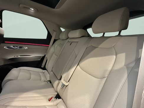 Certified 2026 Genesis GV70 2.5T Select AWD/4WD image 15