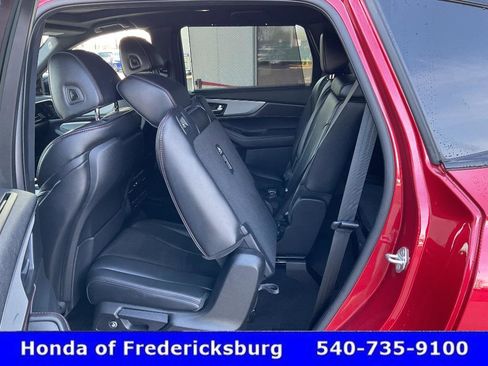 Used 2023 Acura MDX A-Spec image 26