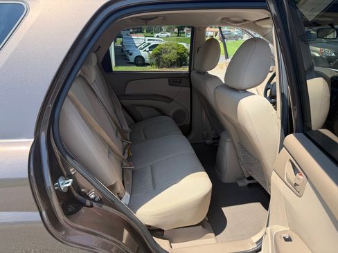 Used 2009 Kia Sportage LX FWD image 19
