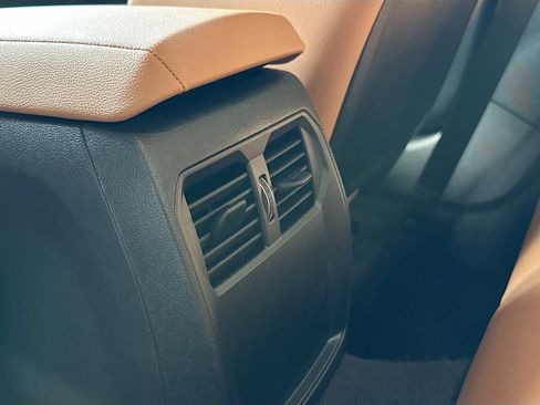 Certified 2025 BMW 230i Coupe w/ Convenience Package image 26