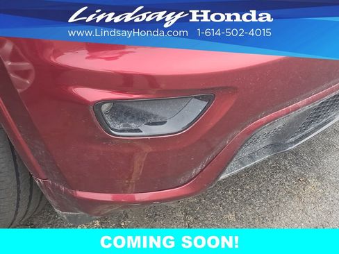 Used 2019 Jeep Grand Cherokee Altitude image 3