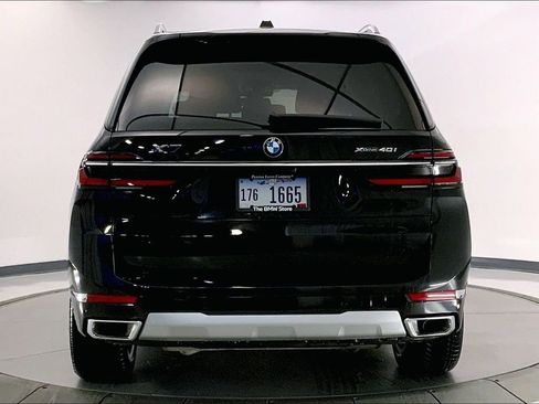 New 2026 BMW X7 xDrive40i image 3