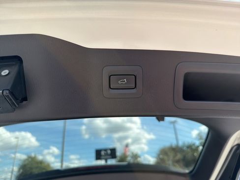 Used 2020 MAZDA CX-5 Touring image 25