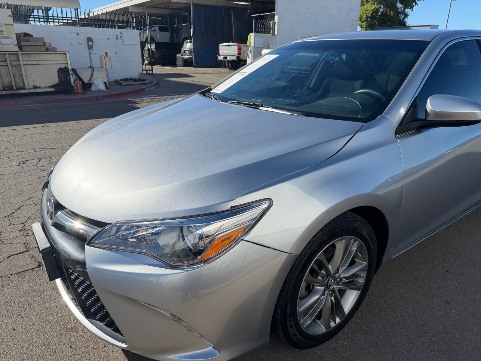 Used 2017 Toyota Camry SE FWD image 10