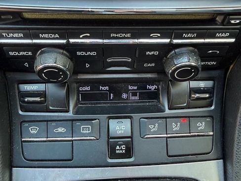 Used 2015 Porsche Boxster RWD image 4