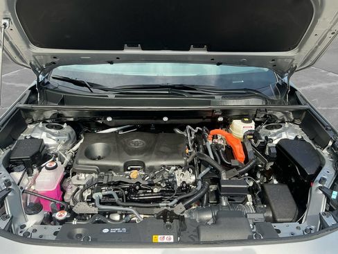 Certified 2025 Toyota RAV4 XLE AWD/4WD image 19
