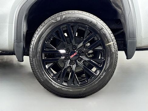 New 2026 GMC Sierra 1500 Elevation w/ Preferred Package image 31
