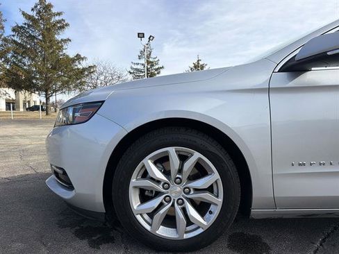 Used 2019 Chevrolet Impala LT w/ LT Convenience Package image 17