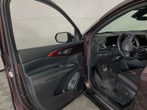 Used 2024 Chevrolet Traverse RS w/ LPO, Floor Liner Package image 27