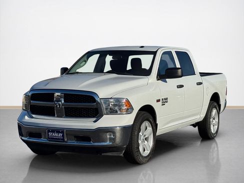 Used 2023 RAM 1500 Tradesman w/ Tradesman SXT Package image 3