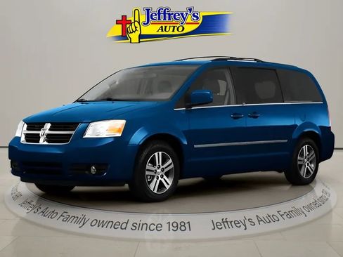 Used 2010 Dodge Grand Caravan SXT FWD image 1