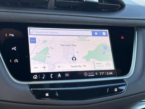 Certified 2024 Cadillac XT5 Sportv w/ Platinum Package image 35