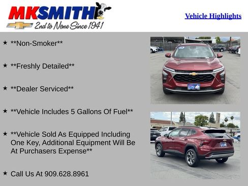 Used 2025 Chevrolet Trax LT FWD image 2