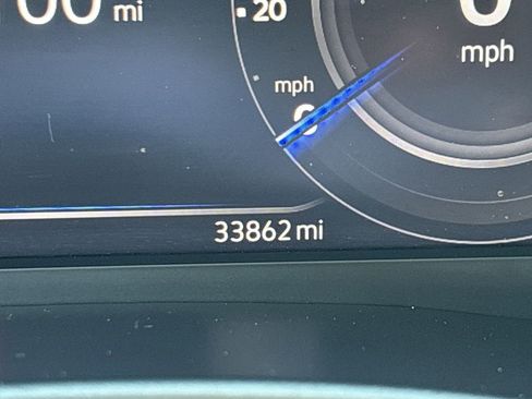 Used 2023 Volkswagen Atlas SE FWD image 28