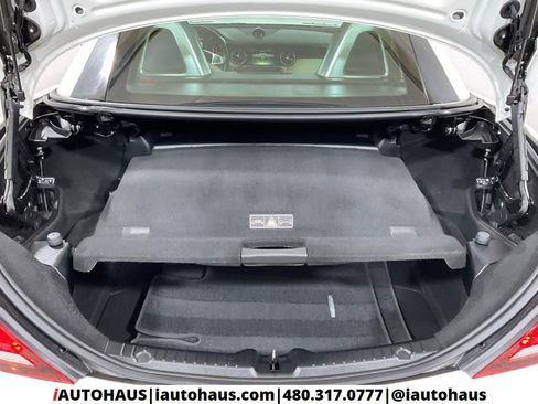 Used 2020 Mercedes-Benz SLC 300 w/ Premium Package image 31