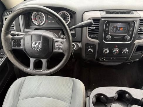 Used 2014 RAM 1500 Express AWD/4WD image 3