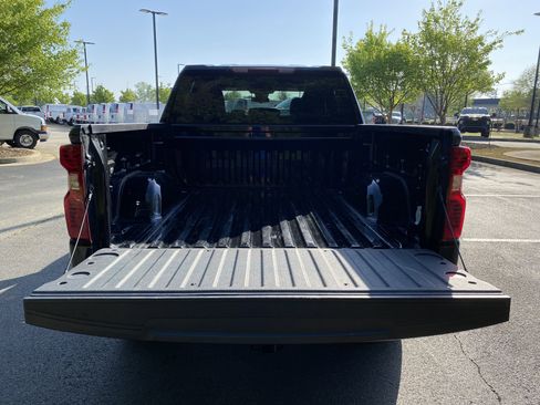 Used 2024 Chevrolet Silverado 1500 Custom image 11