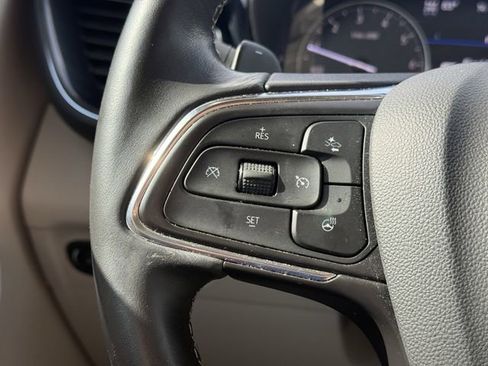 Used 2023 Buick Envision Essence AWD/4WD image 23