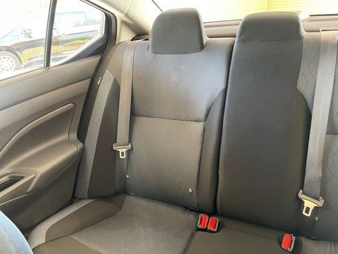 Used 2025 Nissan Versa SV image 37